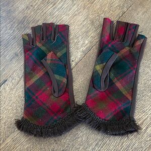 Plaid Half Finger Gloves with Fringe